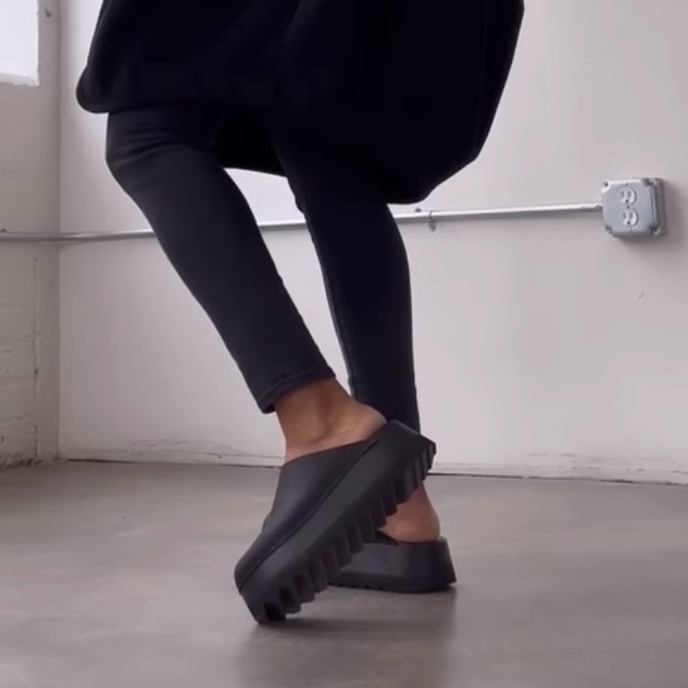 (sold on depop) Bryr Chonk Clog in Moto Black